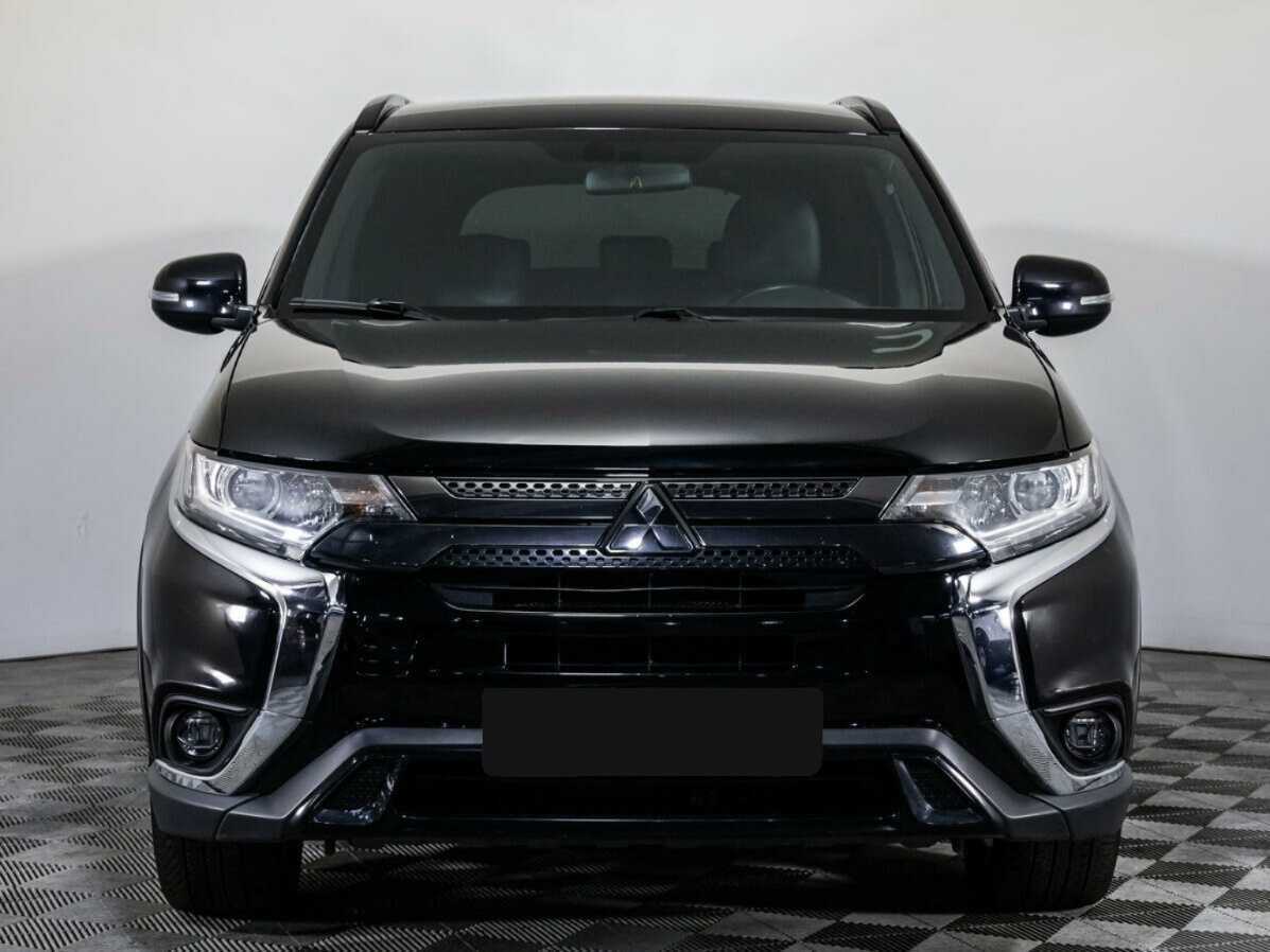 Mitsubishi Outlander, 2021 - 70 659 км. | Фото №2