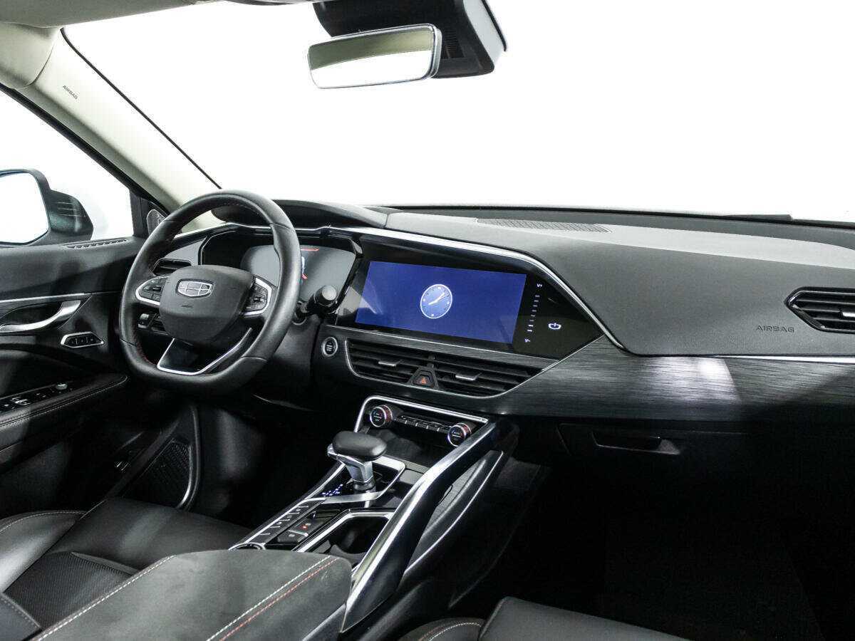 Geely Tugella, 2022 Фото №9