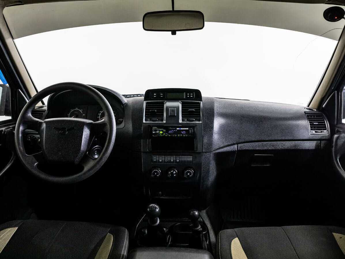 УАЗ Patriot, 2012 Фото №8