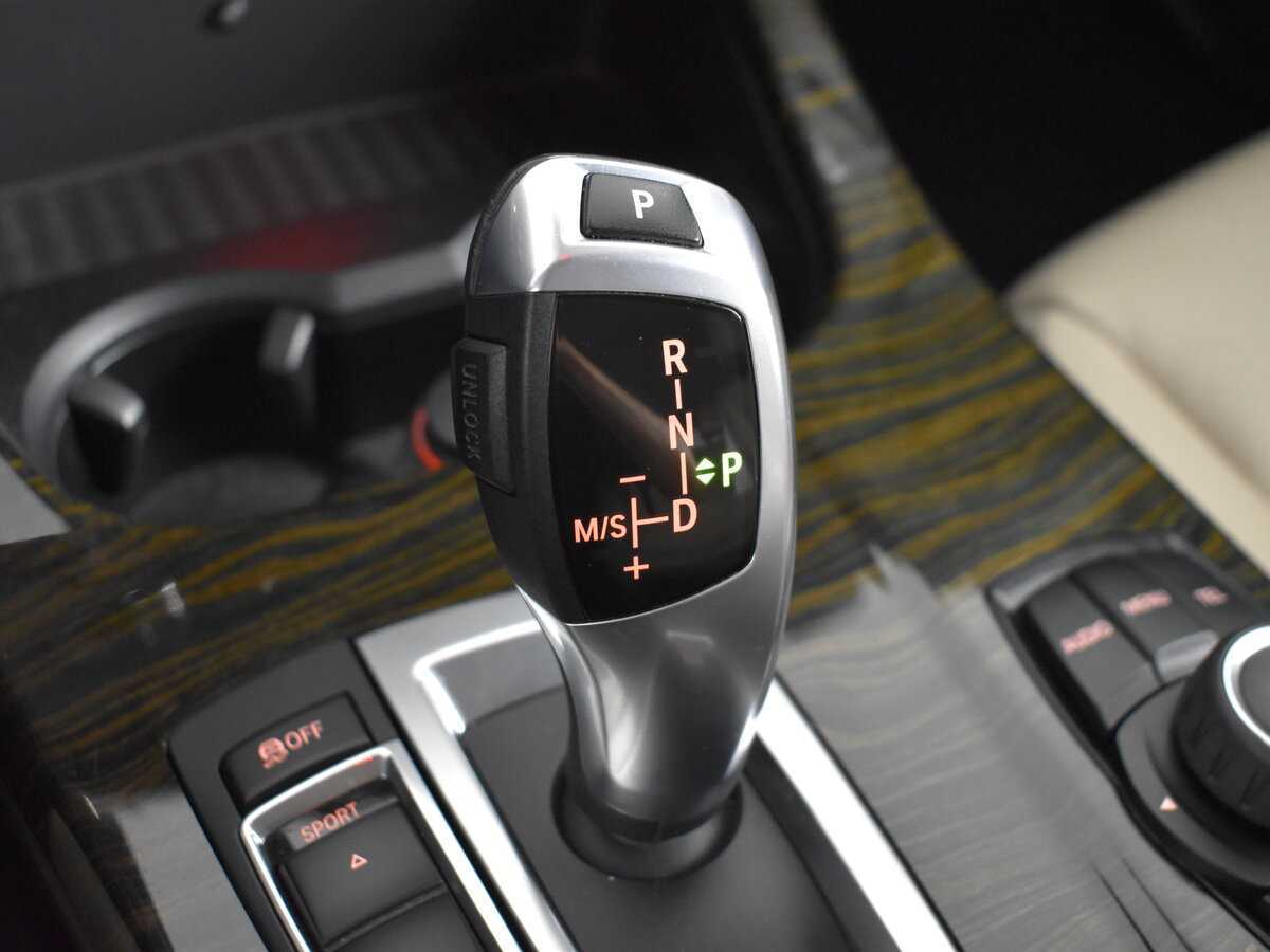 BMW X3 28i xDrive, 2013 Фото №16