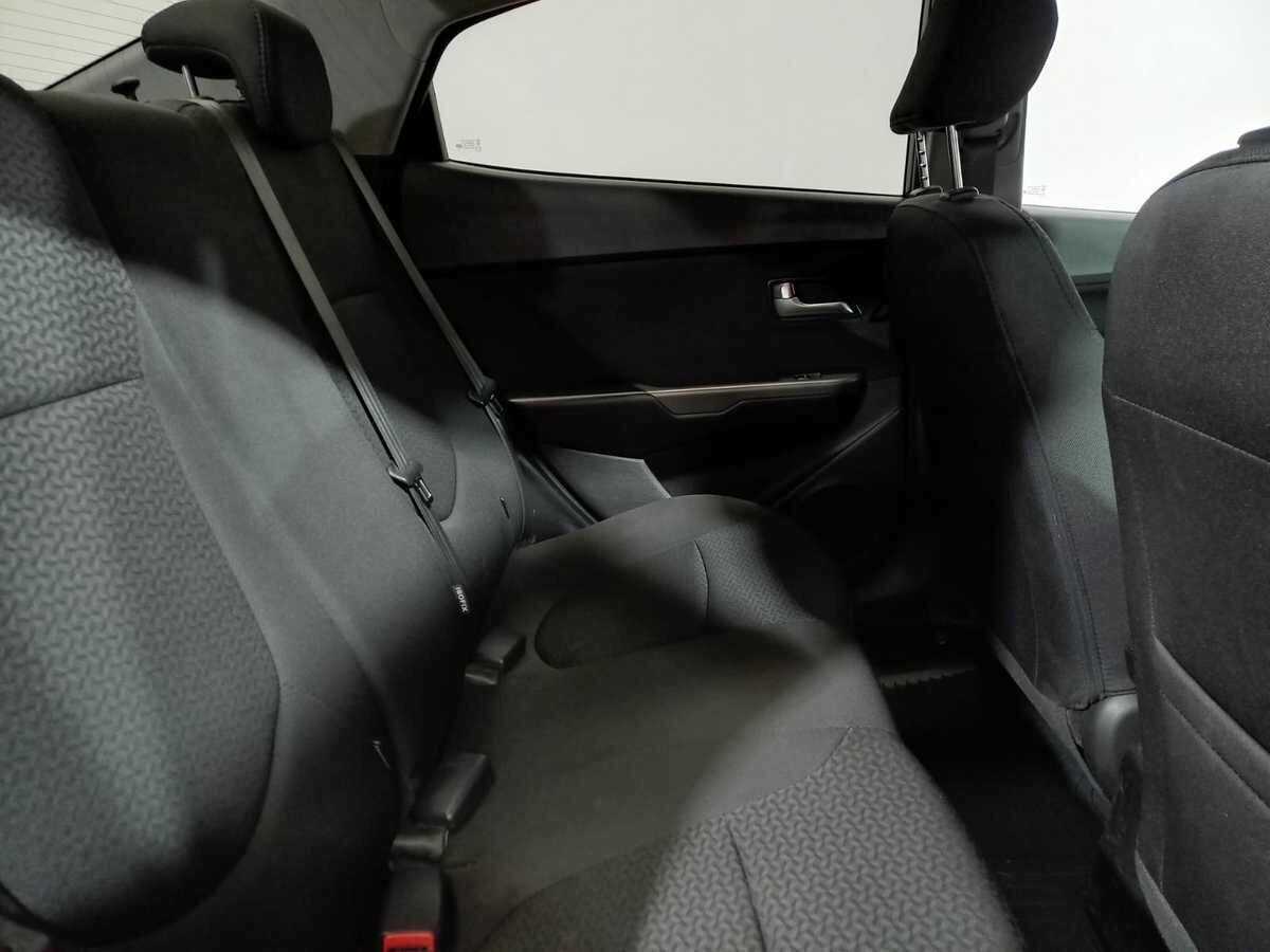 Kia Rio, 2016 Фото №11