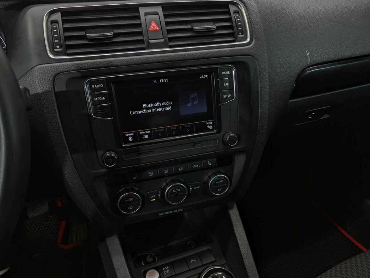 Volkswagen Jetta, 2012 Фото №12