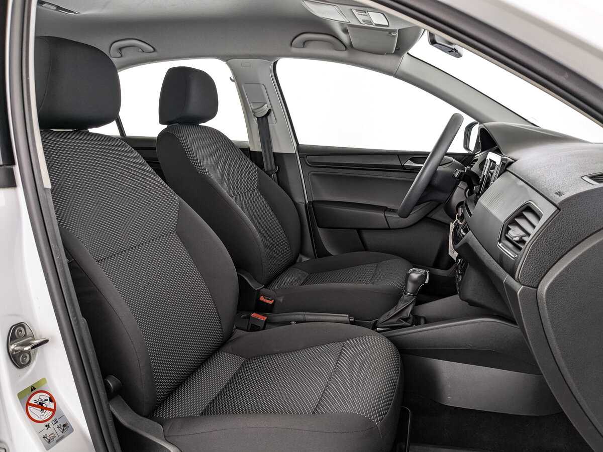 Volkswagen Polo, 2020 Фото №20