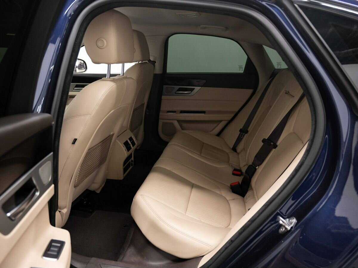 Jaguar XF, 2017 Фото №11