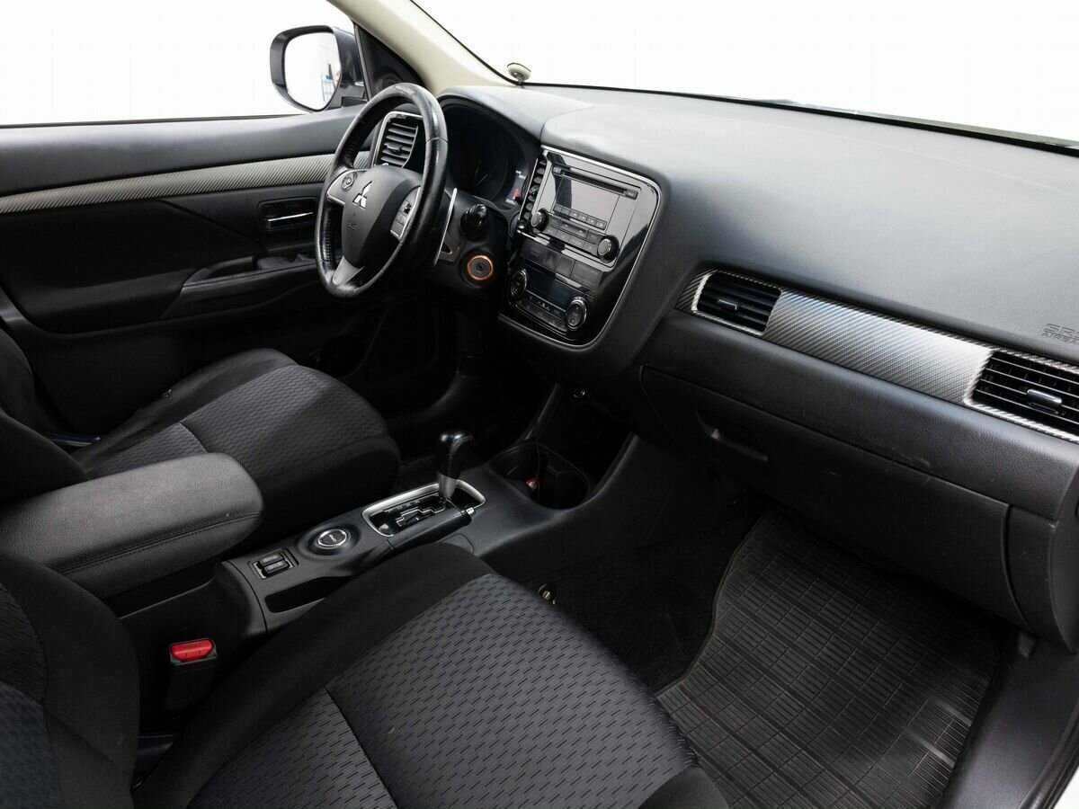 Mitsubishi Outlander, 2012 Фото №13