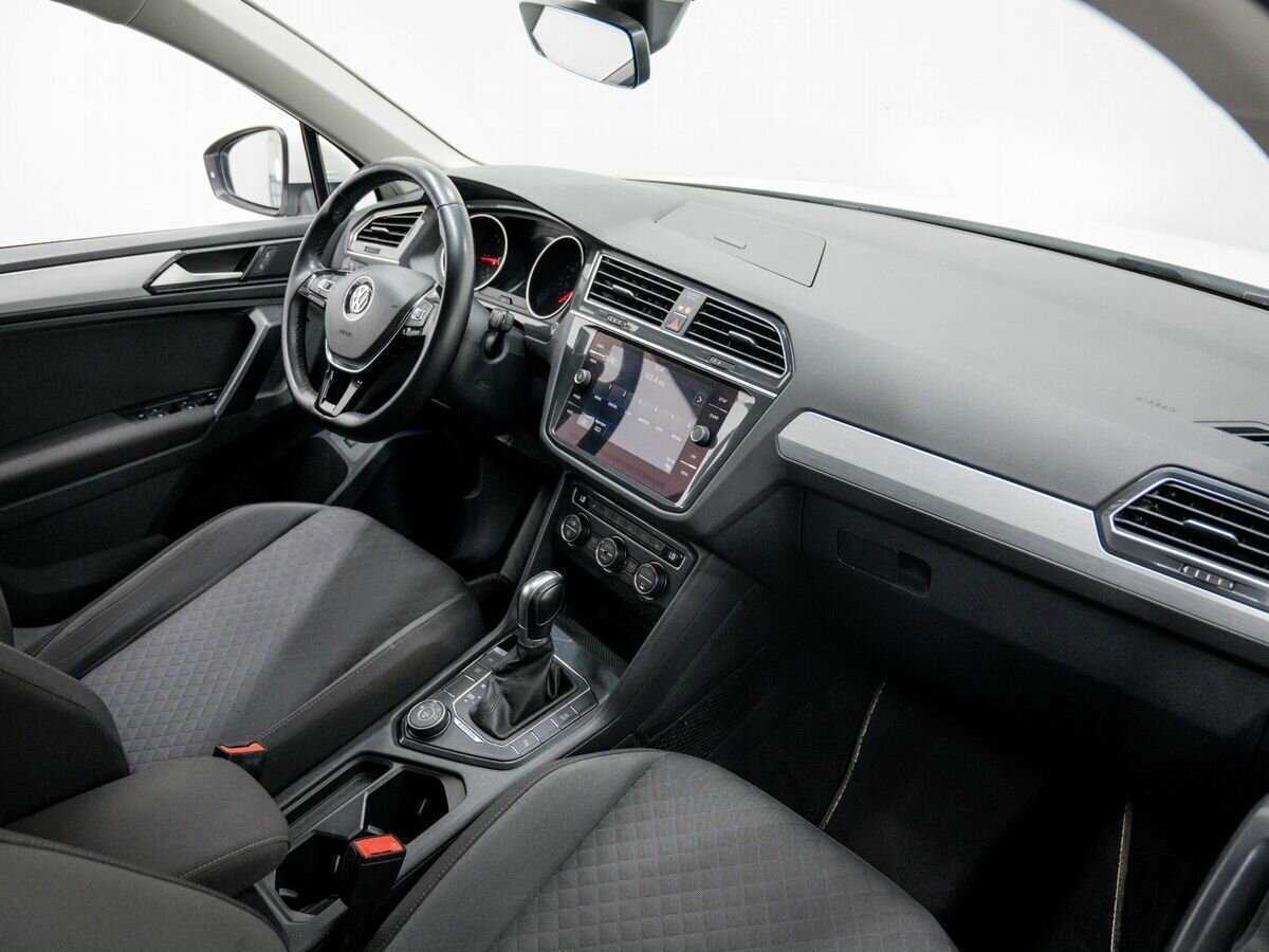 Volkswagen Tiguan, 2018 - 120 199 км. | Фото №7