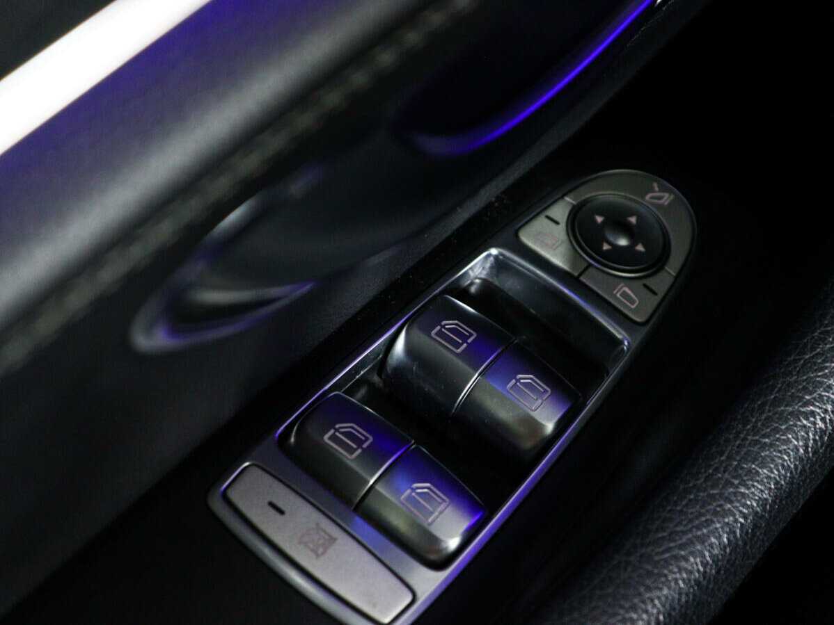 Mercedes-Benz E-Класс 200, 2017 Фото №22