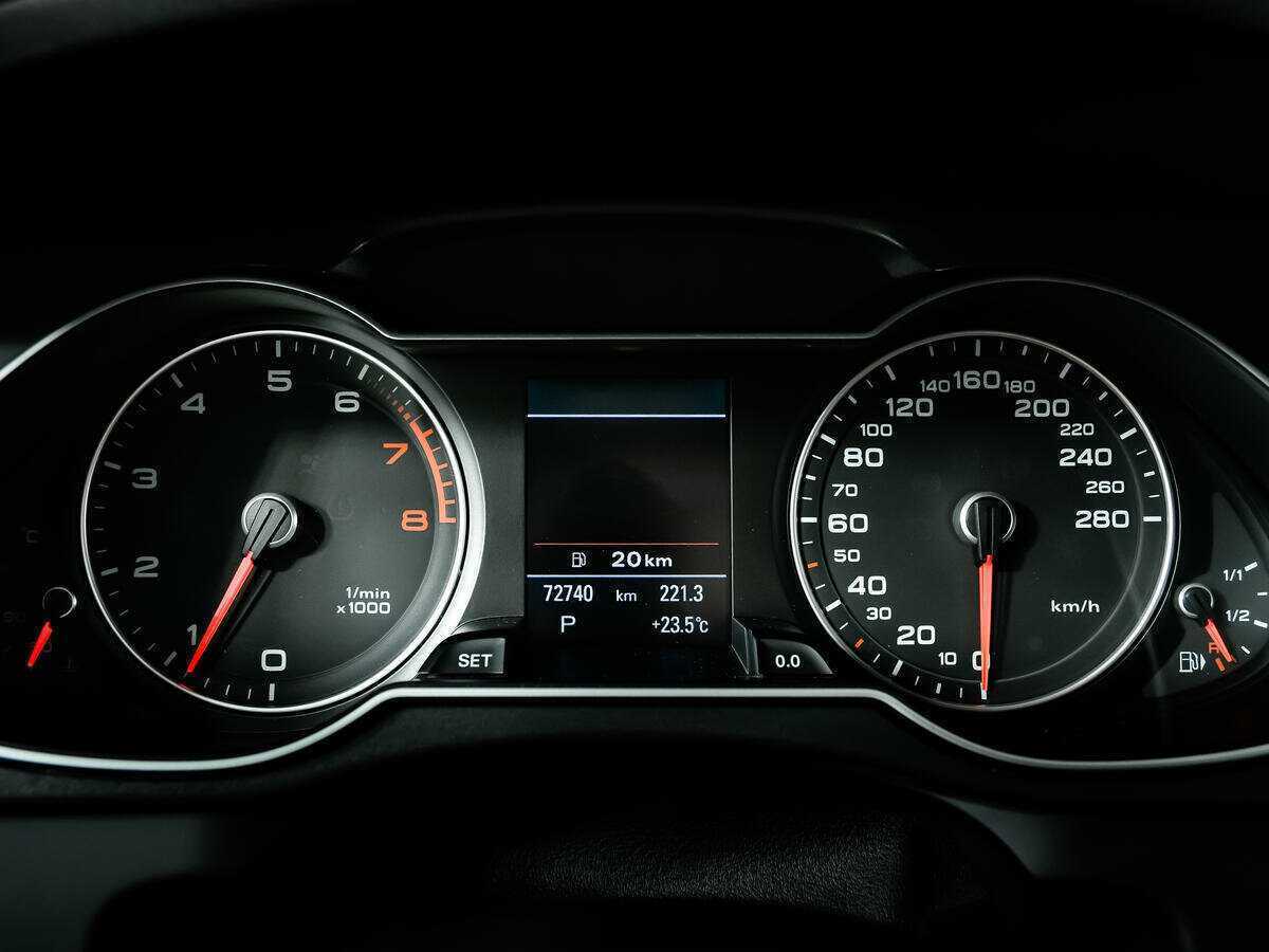 Audi A4, 2014 Фото №9