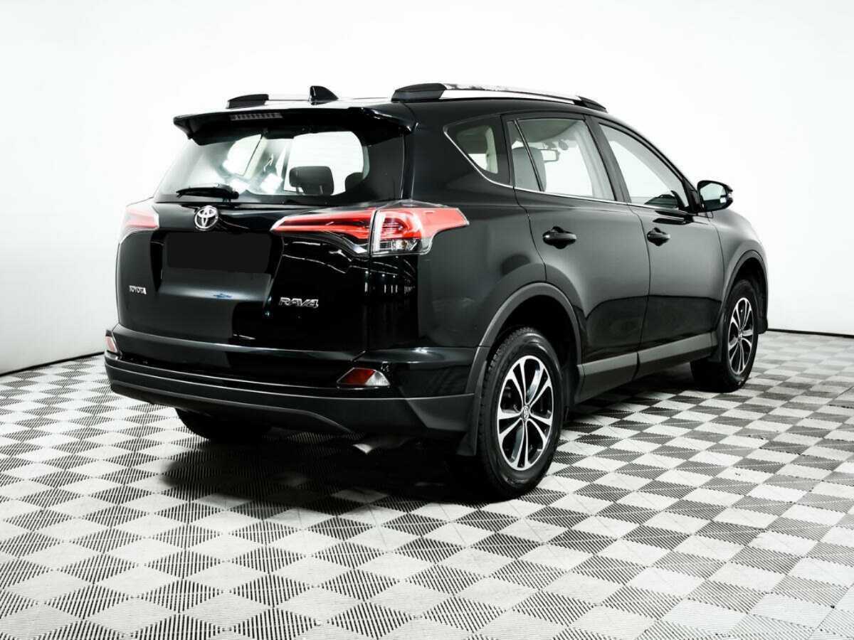 Toyota RAV4, 2018 - 66 636 км. | Фото №5