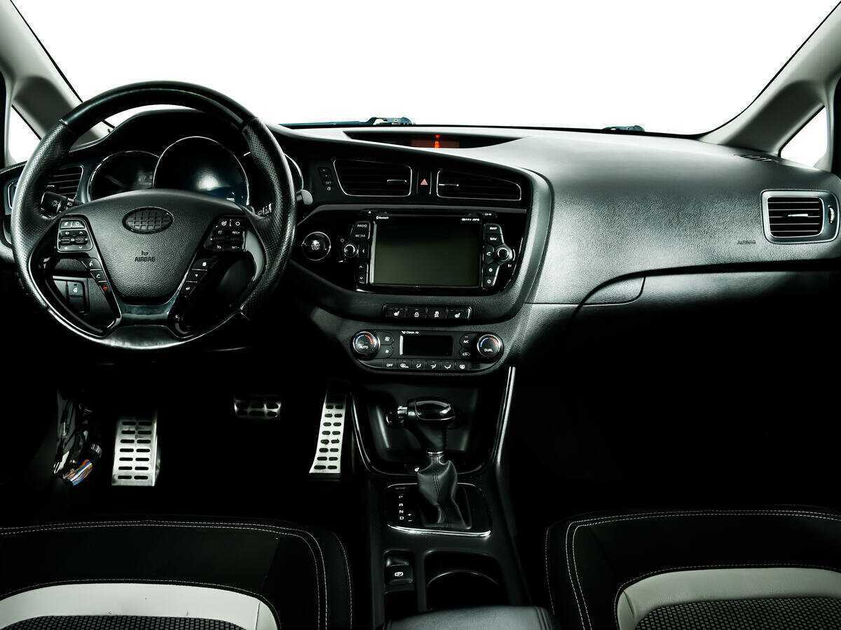 Kia Ceed, 2012 Фото №11
