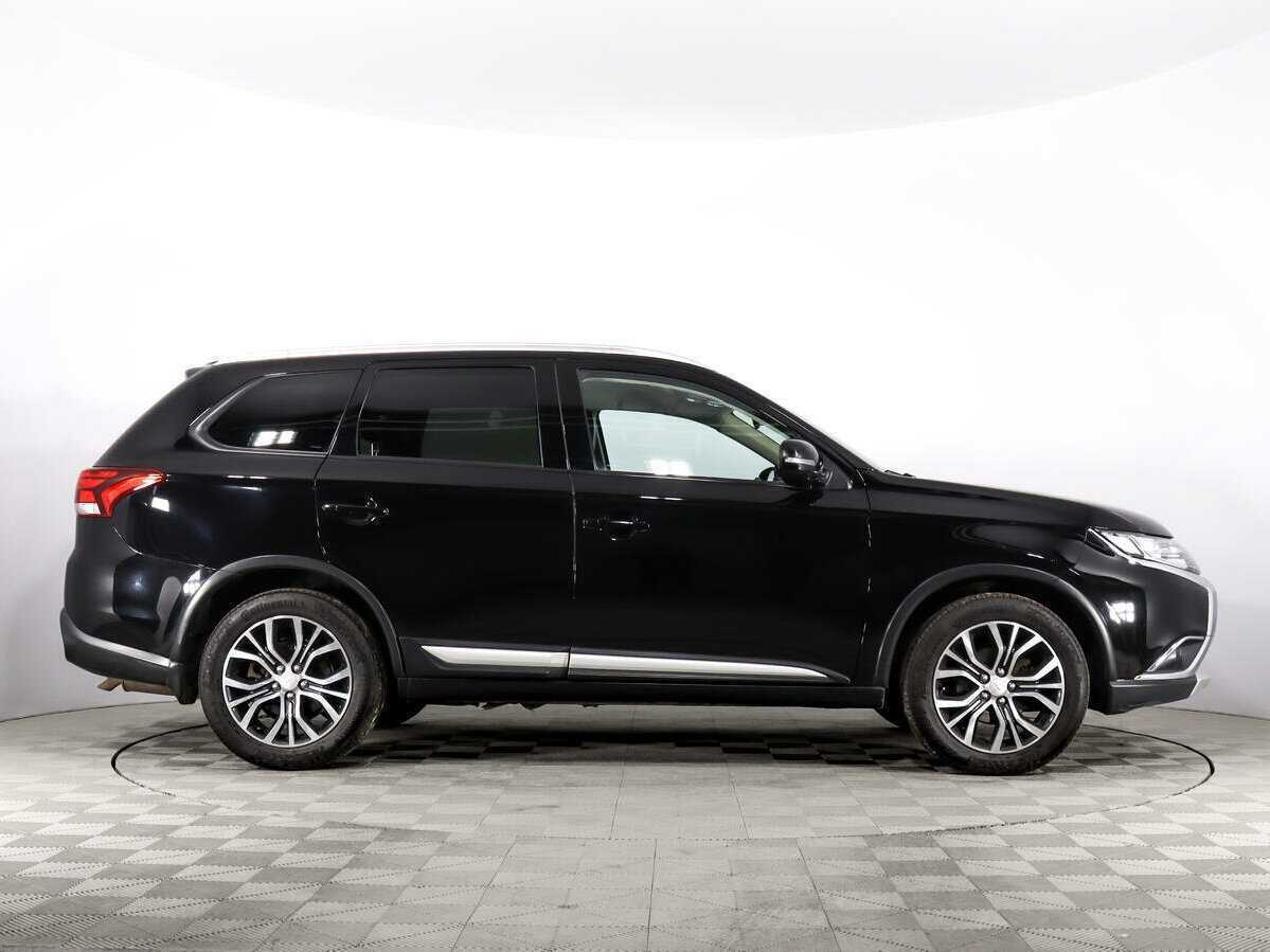 Mitsubishi Outlander, 2017 - 142 155 км. | Фото №4