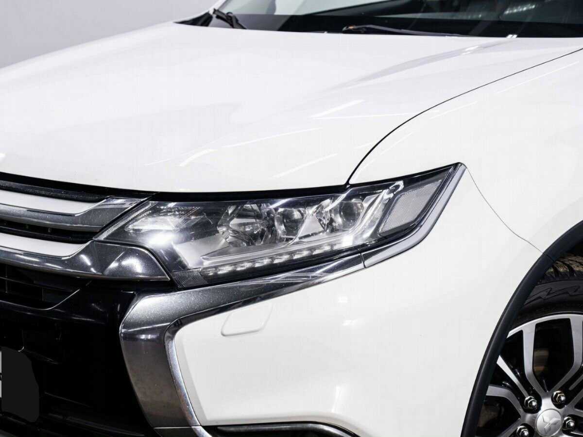 Mitsubishi Outlander, 2016 Фото №7