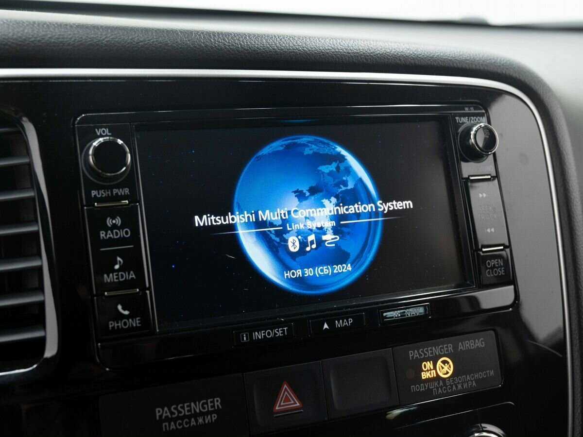 Mitsubishi Outlander, 2016 Фото №22