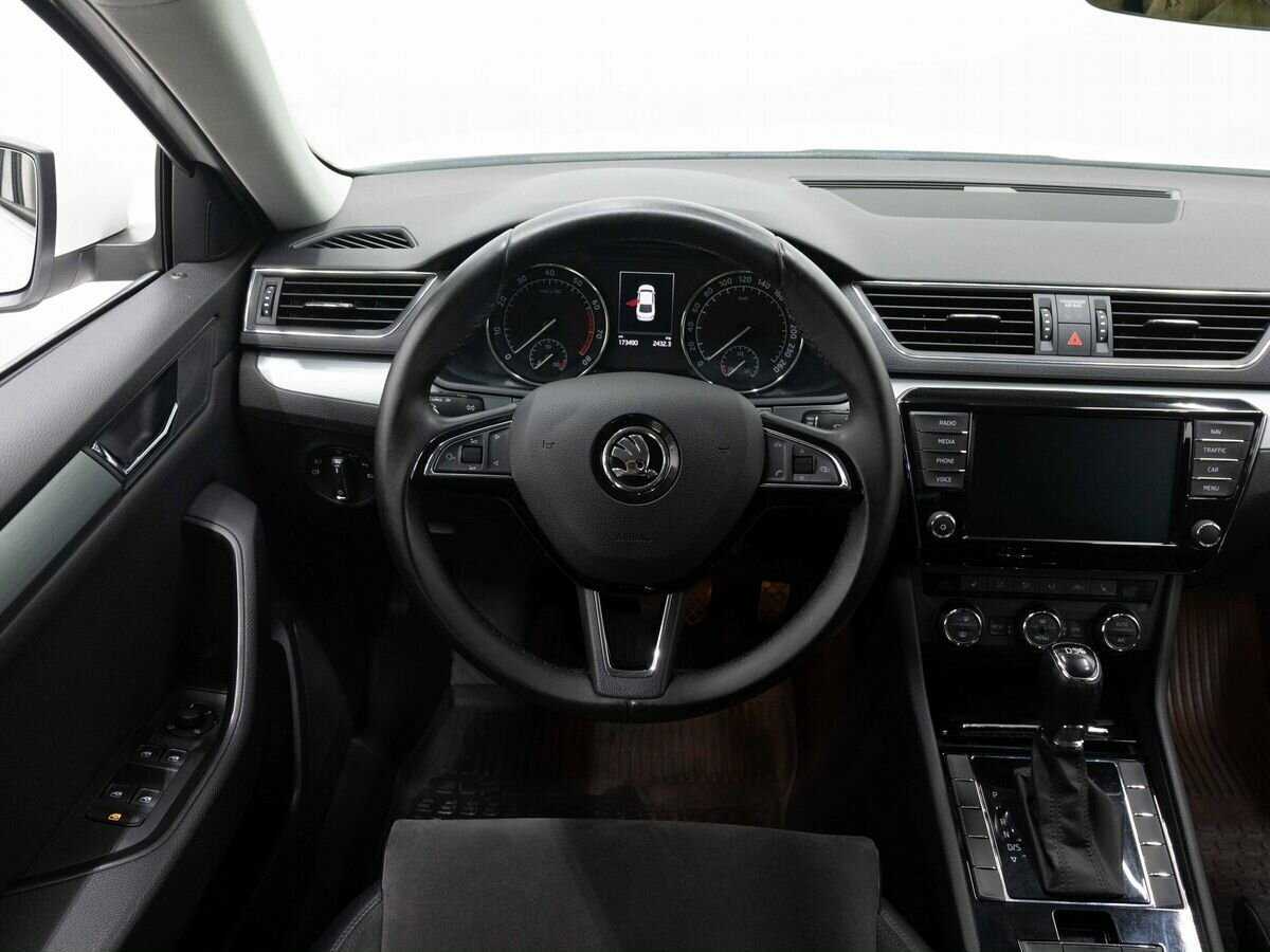 Skoda Superb, 2016 Фото №13