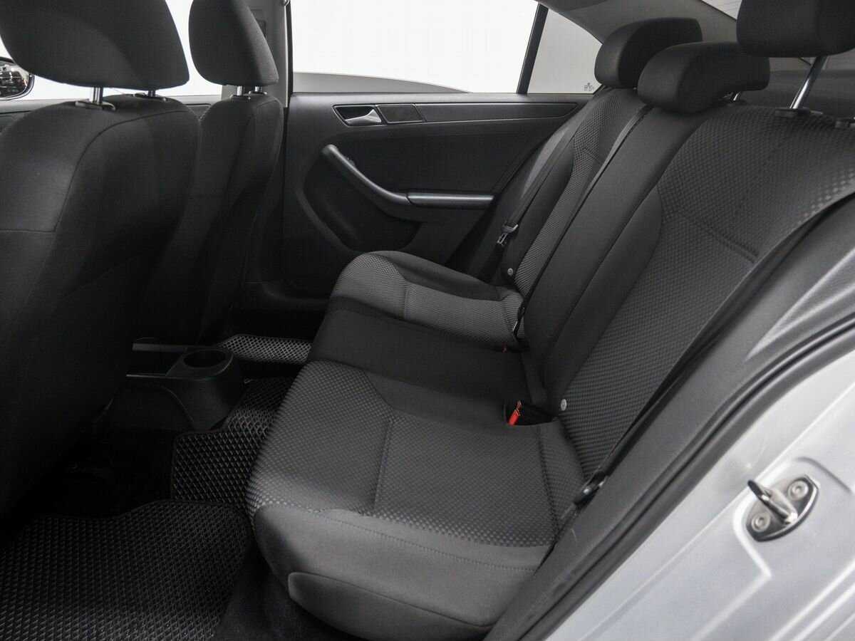 Volkswagen Jetta, 2013 Фото №12