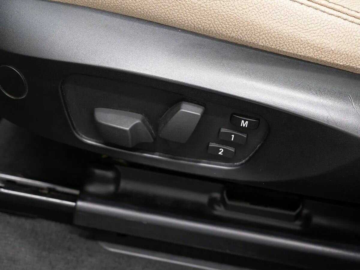 BMW X3 28i xDrive, 2014 Фото №22