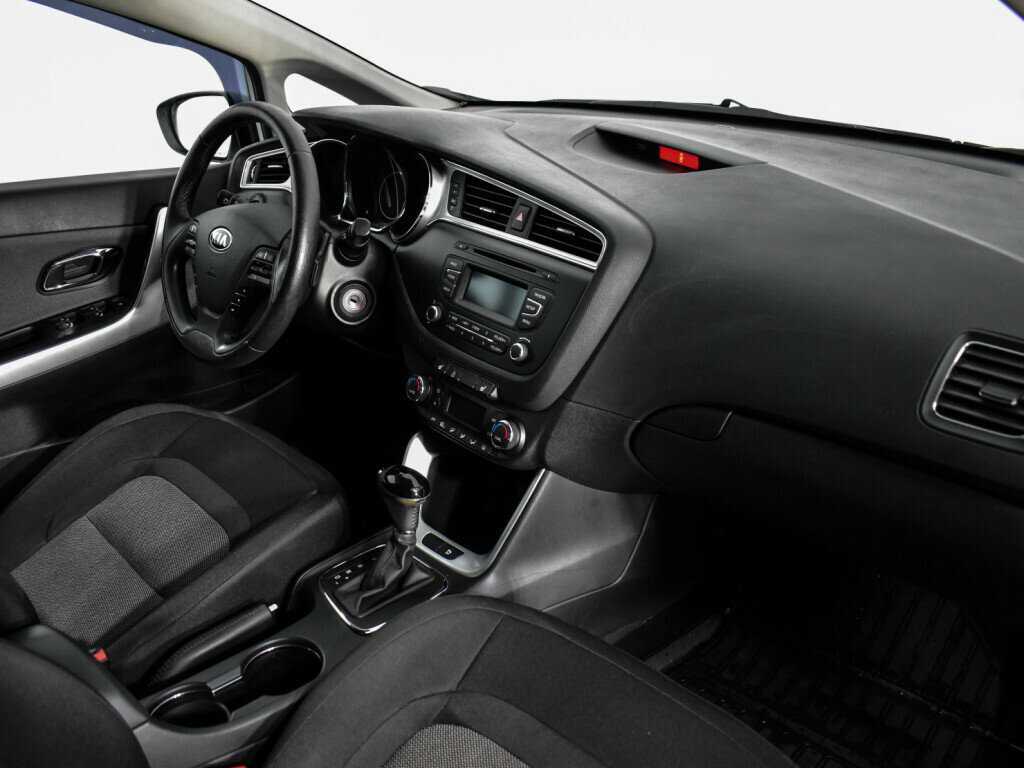 Kia Ceed, 2018 Фото №10