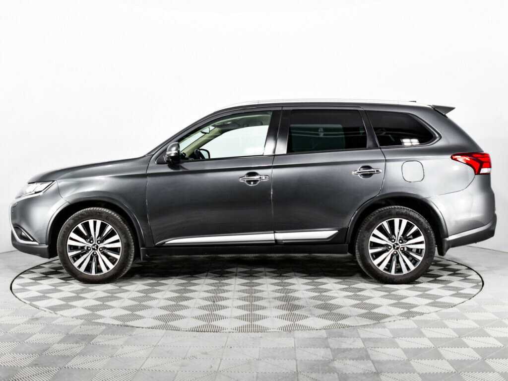 Mitsubishi Outlander, 2018 - 135 167 км. | Фото №8