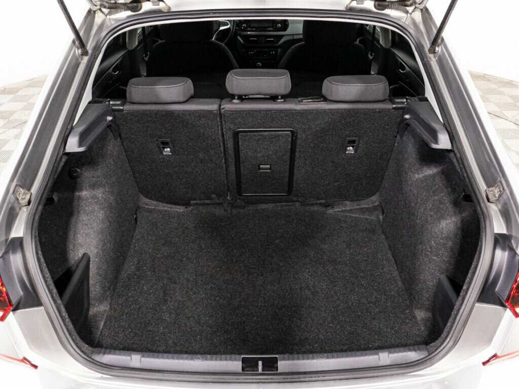 Volkswagen Polo, 2020 Фото №14