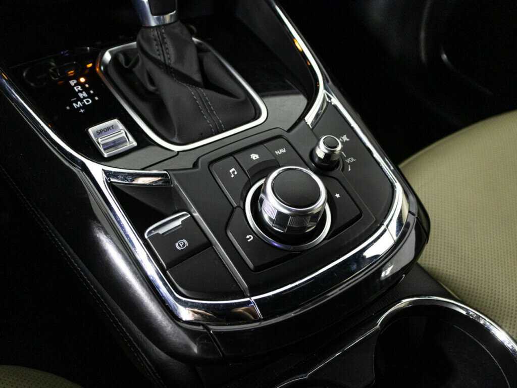 Mazda CX-9, 2017 Фото №20