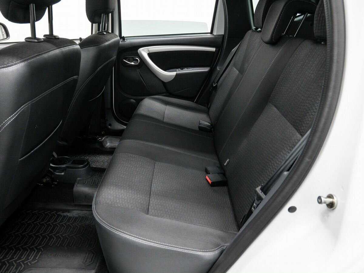 Nissan Terrano, 2015 Фото №13