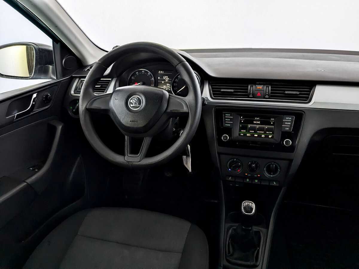 Skoda Rapid, 2017 Фото №26