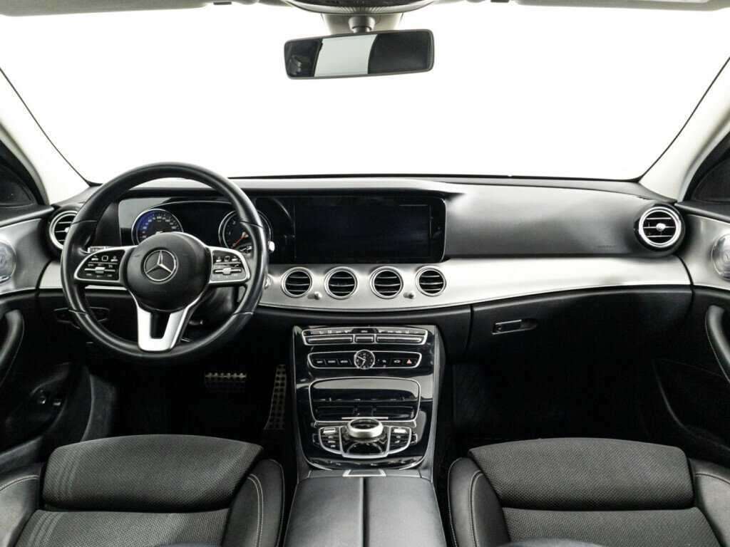 Mercedes-Benz E-Класс 200 d, 2018 Фото №13