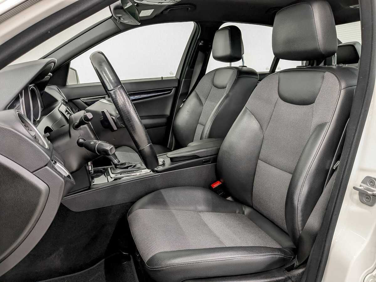 Mercedes-Benz C-Класс 180 BlueEFFICIENCY, 2012 Фото №16