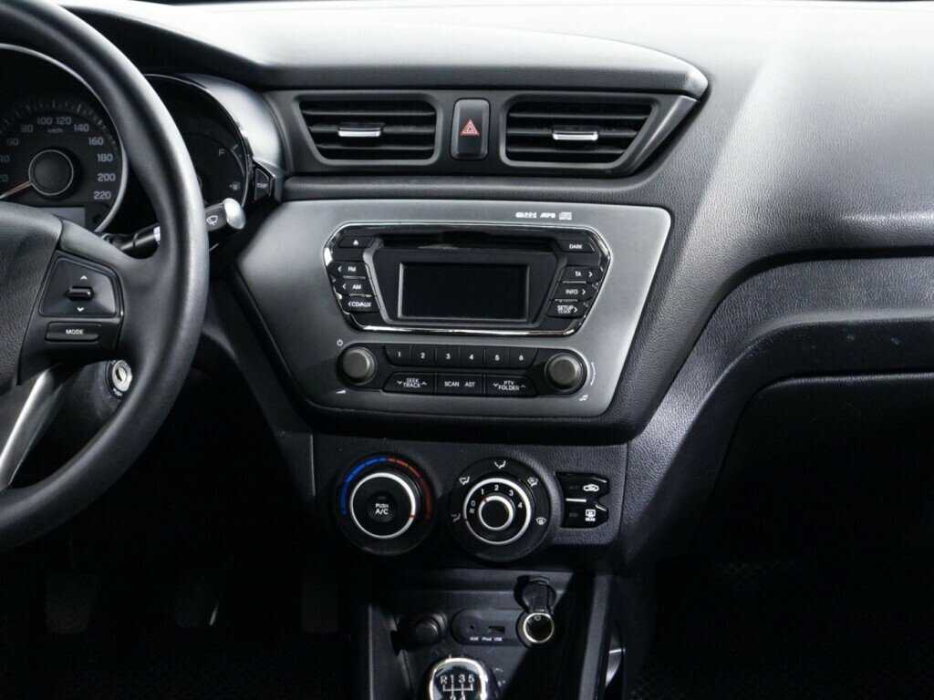 Kia Rio, 2013 Фото №14