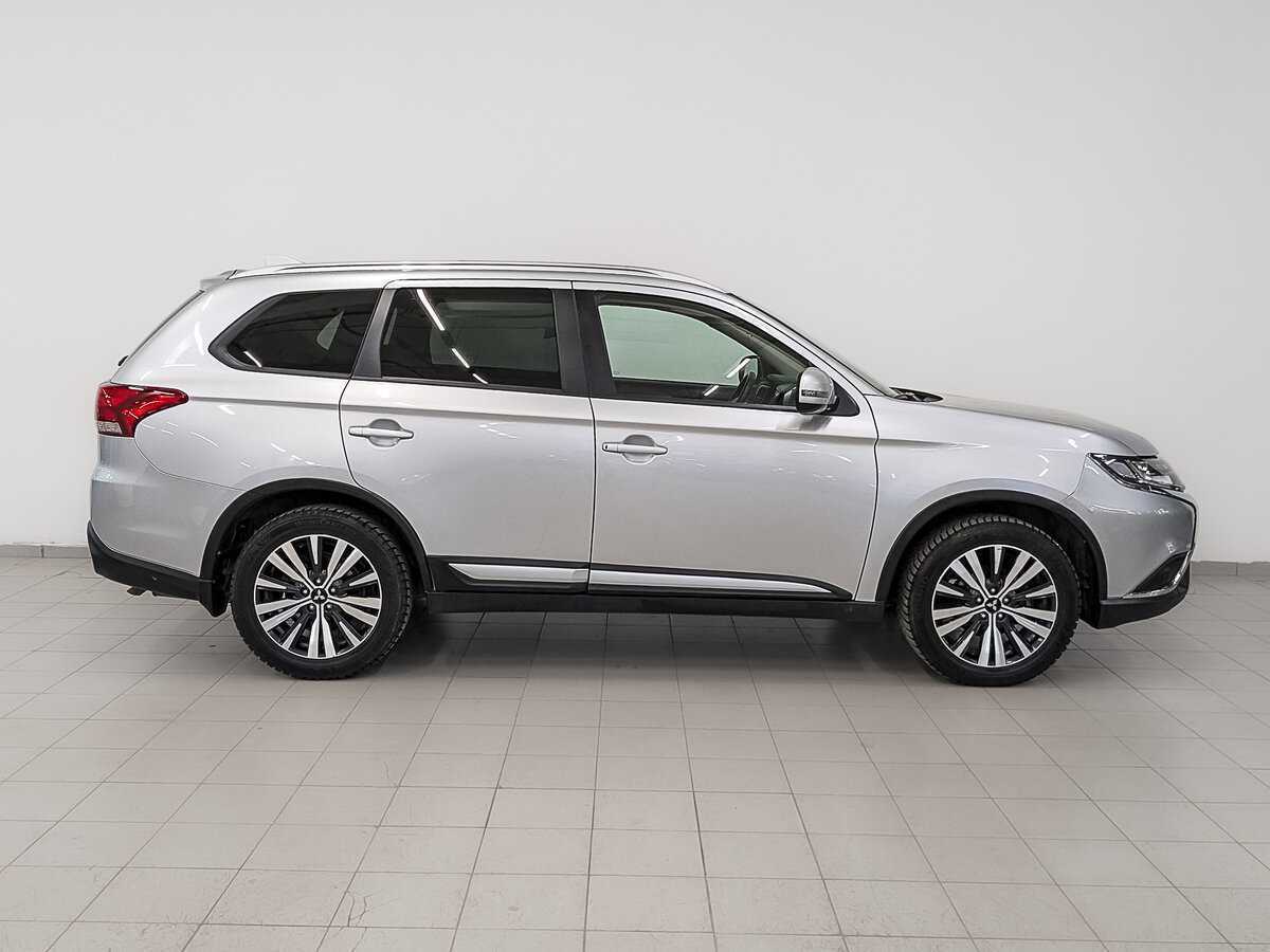 Mitsubishi Outlander, 2020 - 69 335 км. | Фото №4