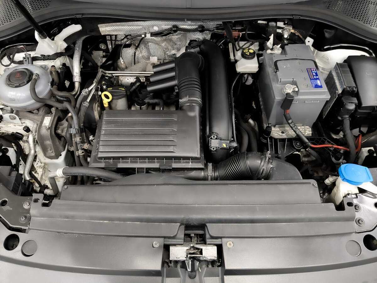 Volkswagen Tiguan, 2021 Фото №9