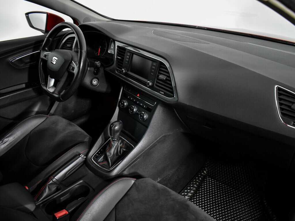 SEAT Leon, 2013 Фото №14