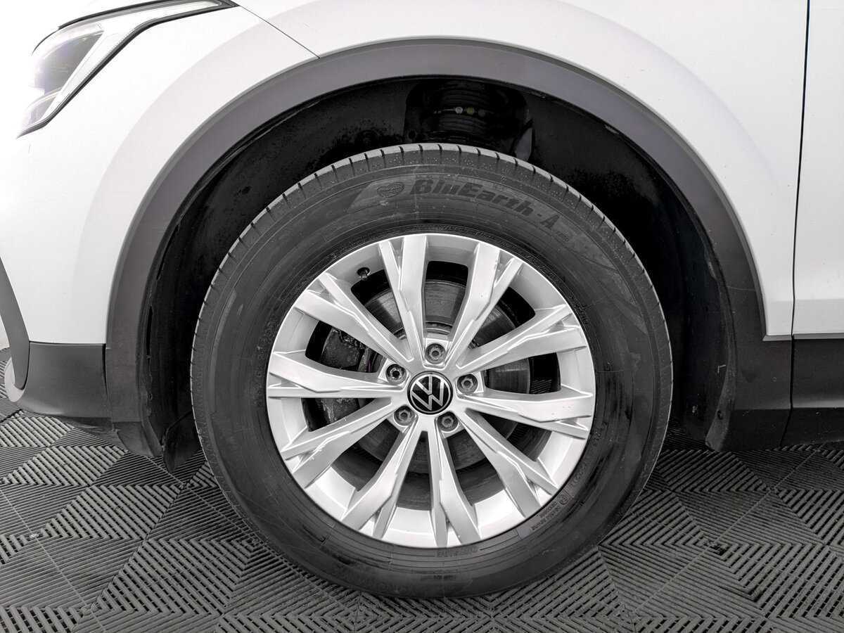 Volkswagen Tiguan, 2021 Фото №18
