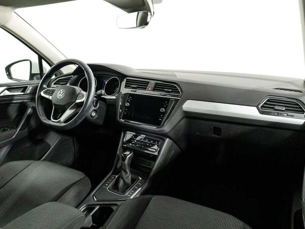 Volkswagen Tiguan, 2021 Фото №9