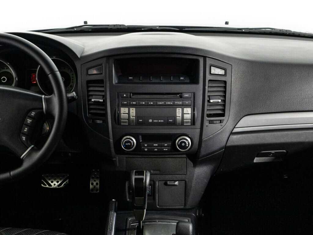 Mitsubishi Pajero, 2013 Фото №22