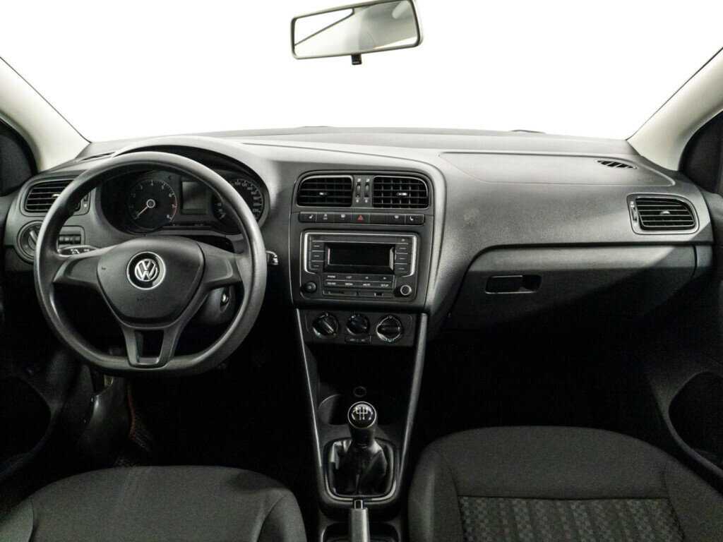 Volkswagen Polo, 2016 Фото №13