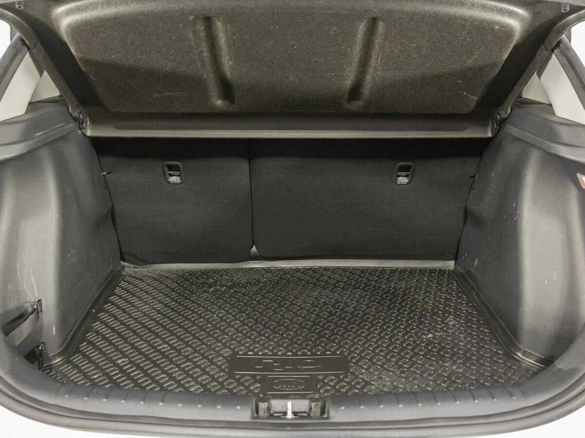 Kia Rio X-Line, 2020 Фото №27