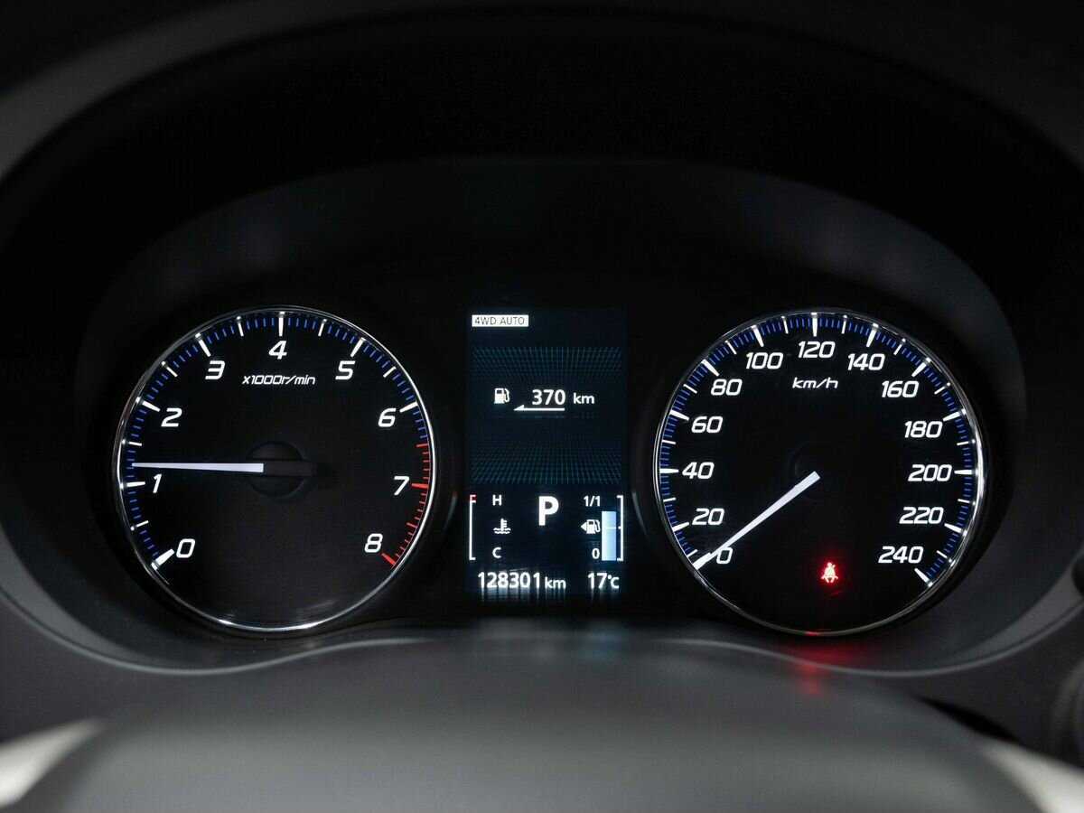 Mitsubishi Outlander, 2012 Фото №17