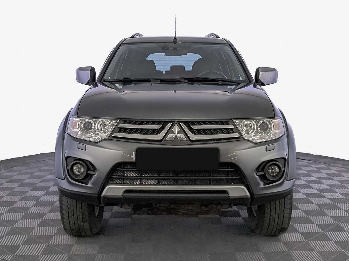 Mitsubishi Pajero Sport, 2013 Фото №2