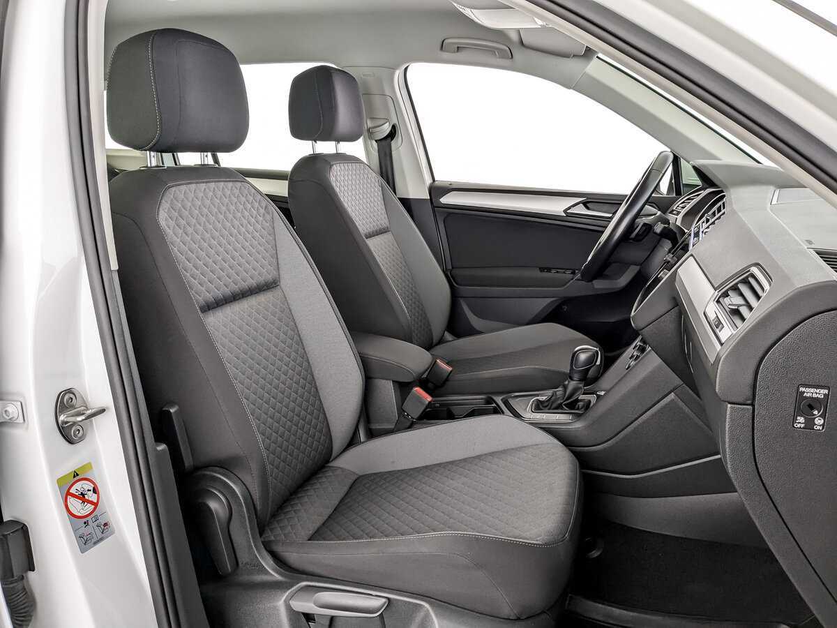 Volkswagen Tiguan, 2020 Фото №23