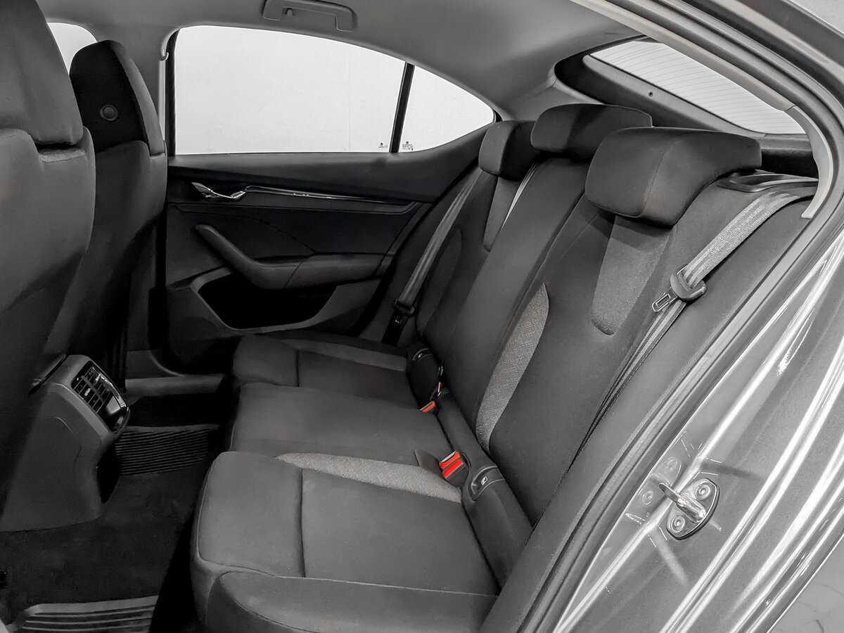 Skoda Octavia, 2021 Фото №12