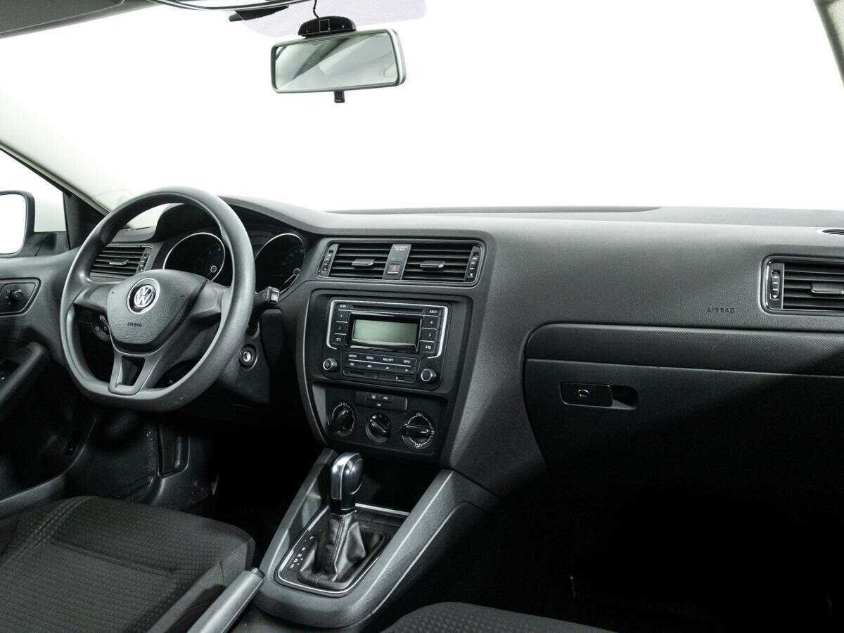 Volkswagen Jetta, 2015 Фото №9