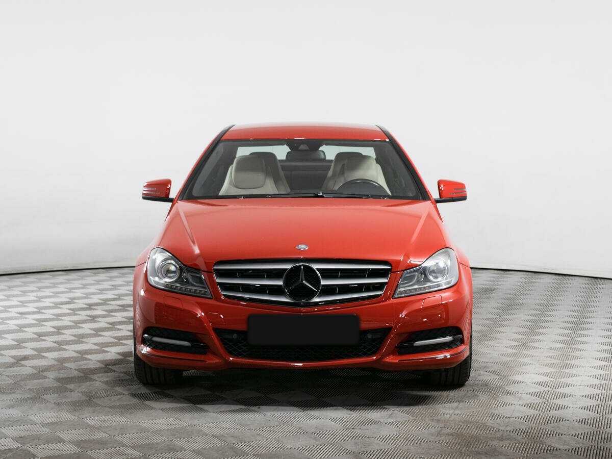 Mercedes-Benz C-Класс 180, 2012 - 141 000 км. | Фото №2