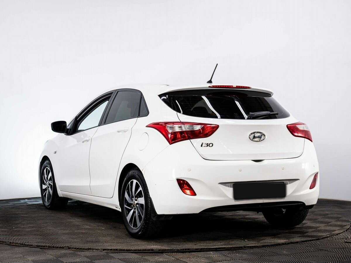 Hyundai i30, 2013 Фото №4