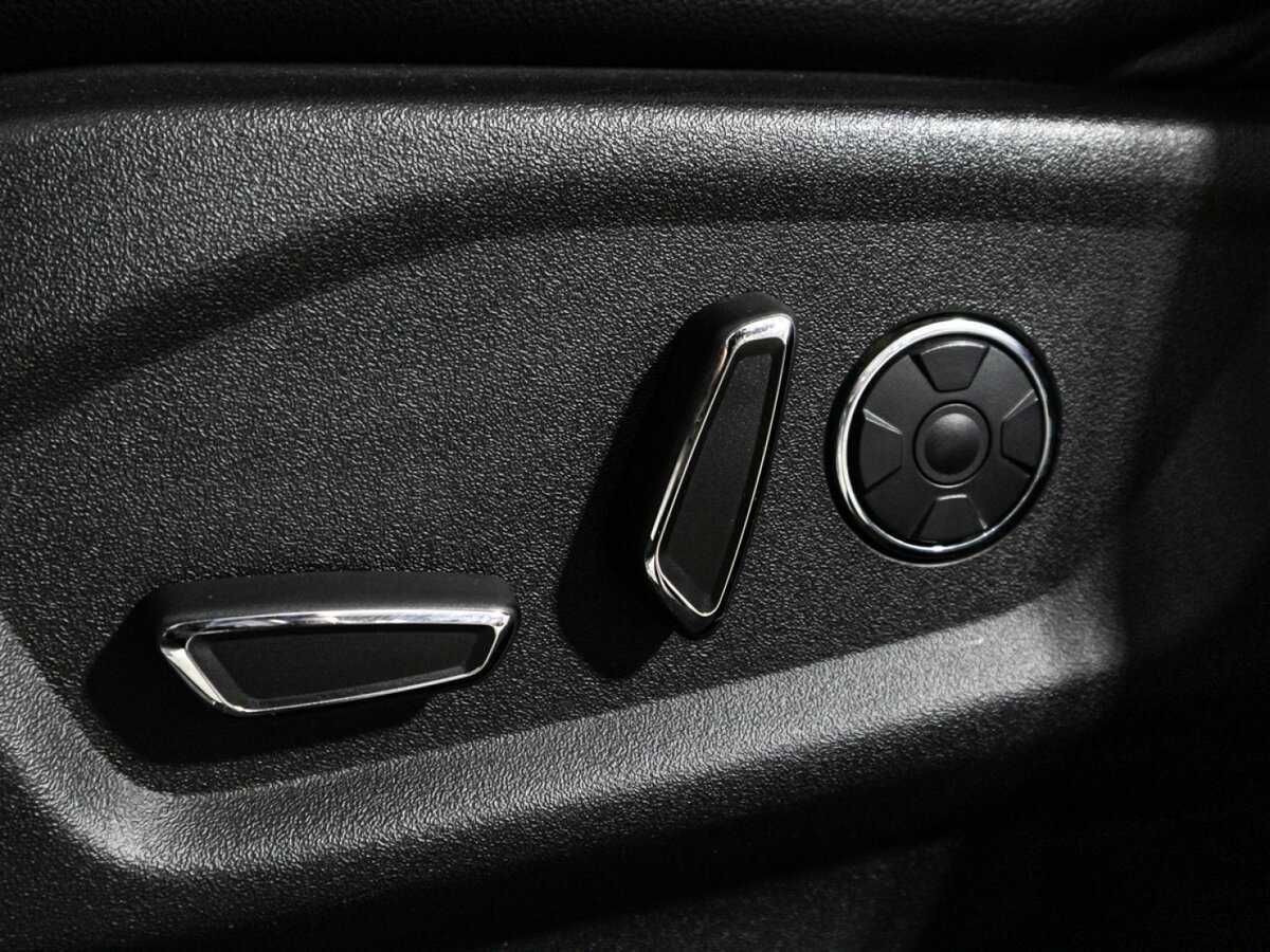 Ford Explorer, 2017 Фото №18