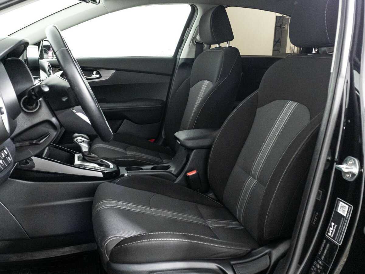 Kia Cerato, 2021 Фото №17