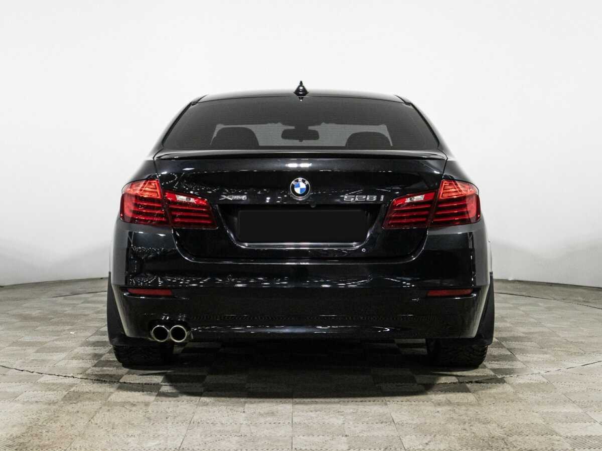 BMW 5 серии 528i xDrive, 2014 Фото №6