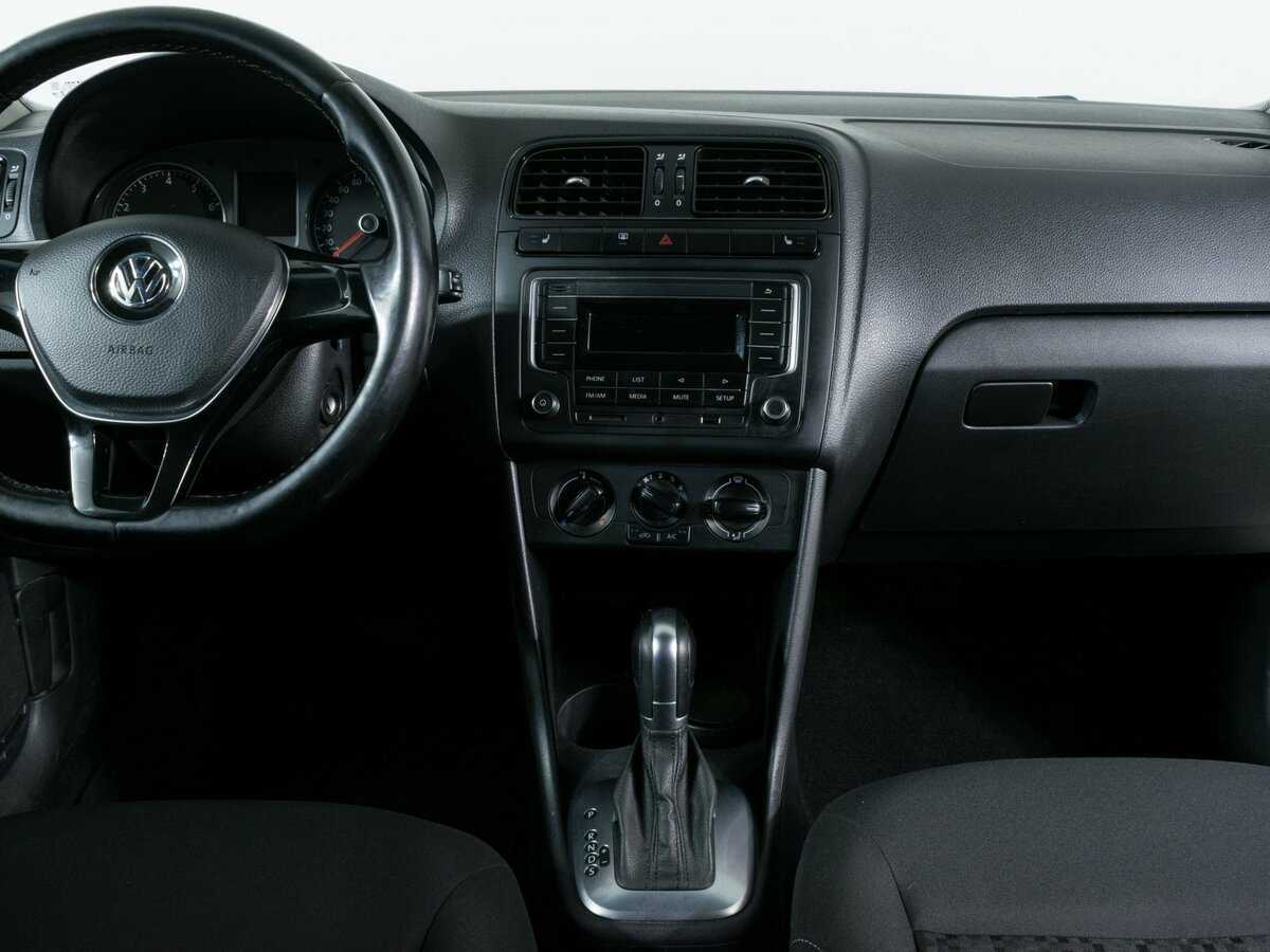 Volkswagen Polo, 2017 Фото №9