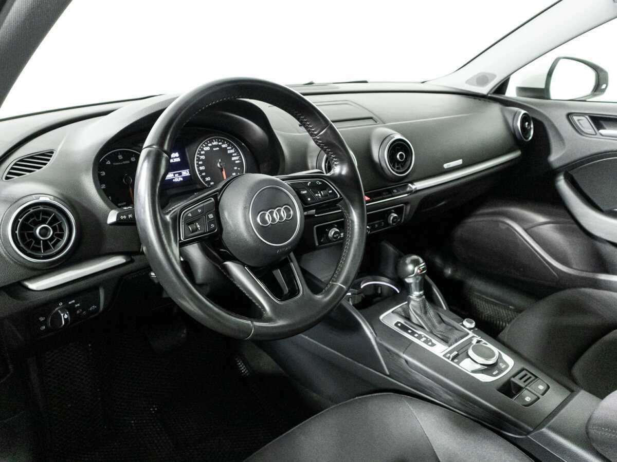 Audi A3, 2017 Фото №11