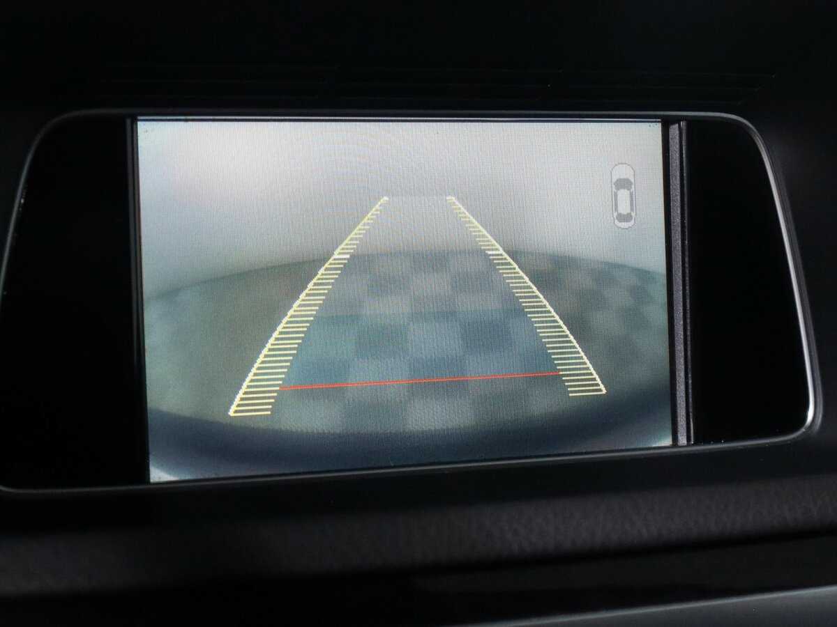 Mercedes-Benz E-Класс 200, 2015 Фото №20